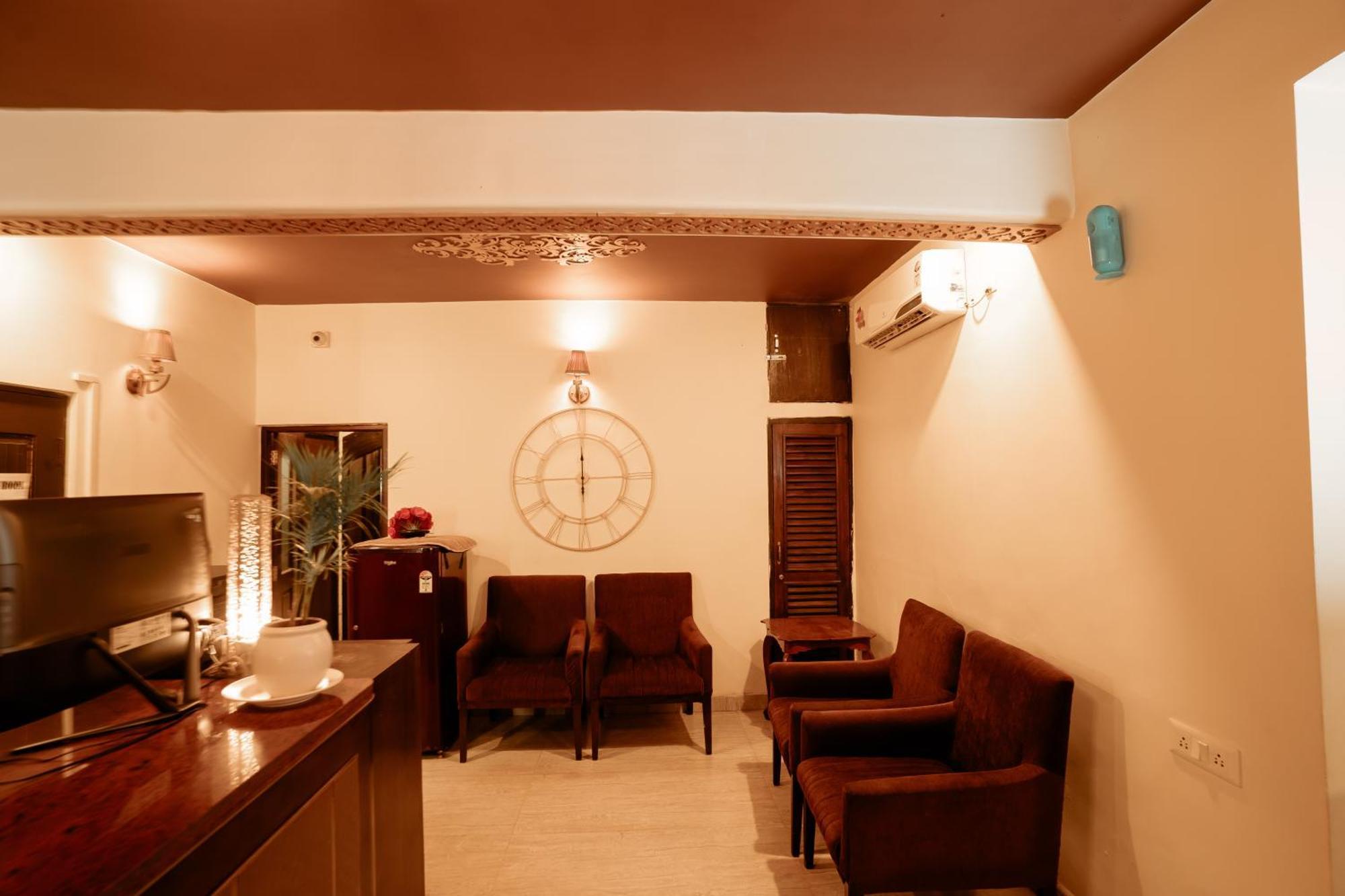 Sinon Baga Retreat Hotel Luaran gambar