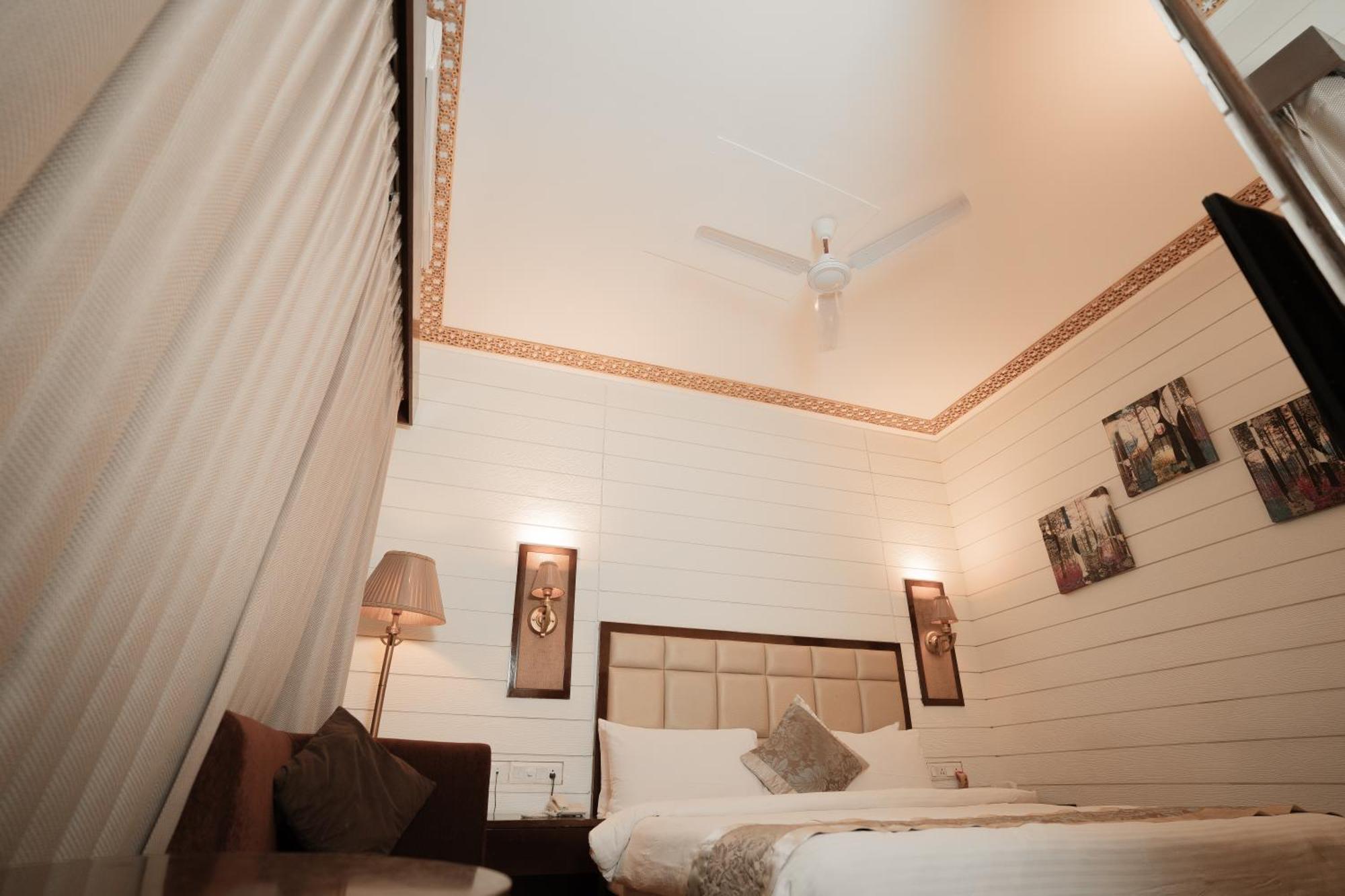 Sinon Baga Retreat Hotel Luaran gambar
